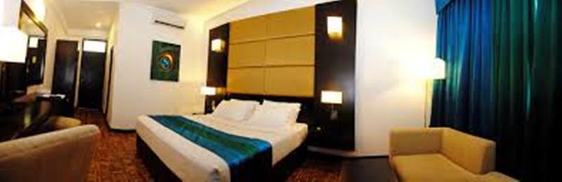 Peacock Beach Hotel Hambantota Esterno foto